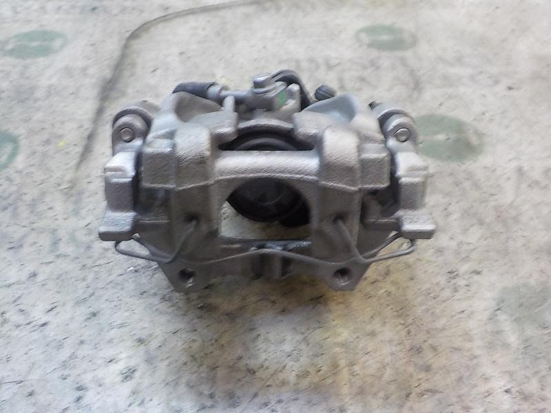 Recambio de pinza freno trasera izquierda para seat leon st (5f8) 1.6 tdi referencia OEM IAM 8V0615423D  
