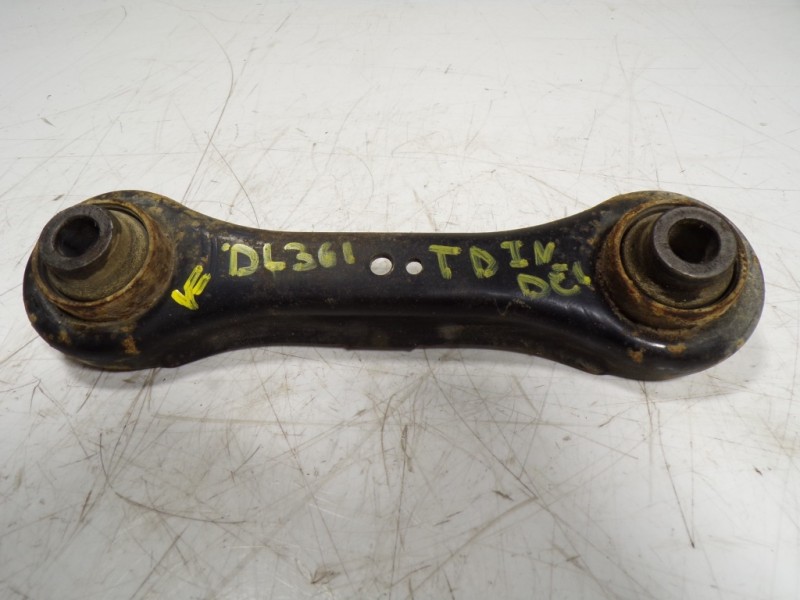 Recambio de brazo suspension inferior trasero derecho para mitsubishi asx (ga0w) 1.6 cat referencia OEM IAM 4117A005  