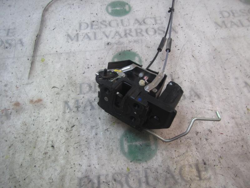 Recambio de cerradura puerta trasera derecha para hyundai i10 1.1 12v cat referencia OEM IAM 814200X020  