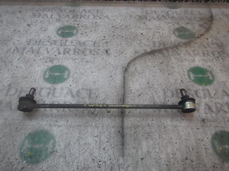 Recambio de tirante delantero derecho para toyota yaris 1.3 16v cat referencia OEM IAM 488200D010  