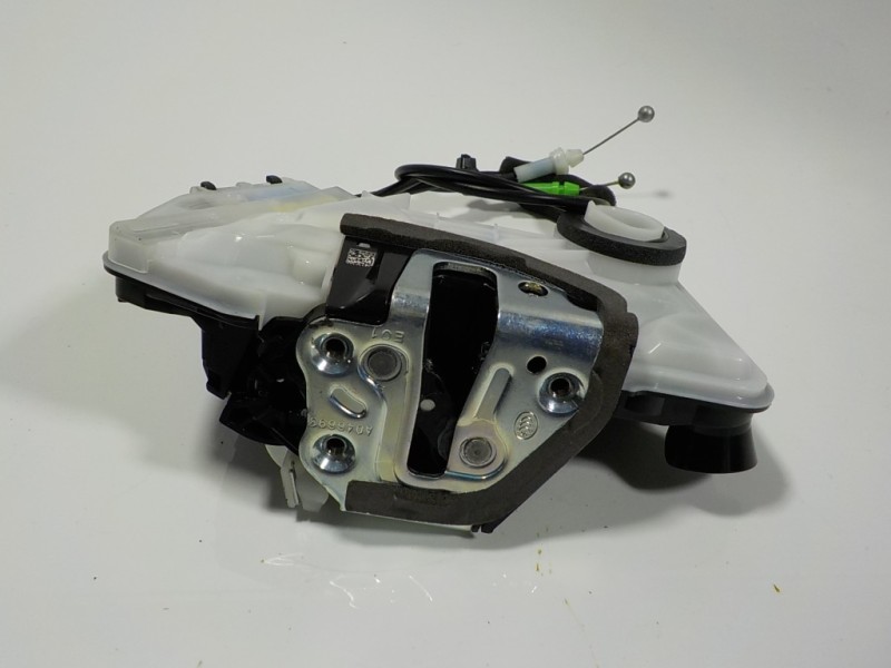 Recambio de cerradura puerta delantera derecha para toyota rav4 hybrid fwd referencia OEM IAM 6903062010 10601024 