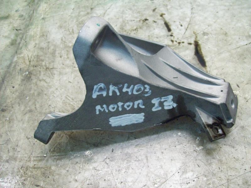 Recambio de soporte motor para audi a6 berlina (4f2) 2.0 tdi referencia OEM IAM 4F0199308P  