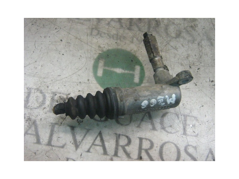 Recambio de bombin embrague para audi a4 berlina (b5) 2.8 referencia OEM IAM 8D0721257  
