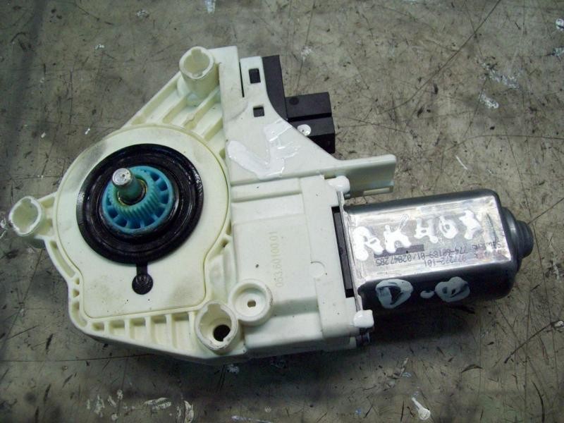 Recambio de motor elevalunas delantero derecho para audi a6 berlina (4f2) 2.0 tdi referencia OEM IAM 4F0959802D 4F0959802D 