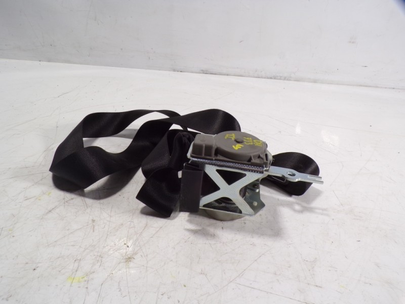 Recambio de cinturon seguridad trasero izquierdo para bmw serie 3 berlina (e90) 2.0 cat referencia OEM IAM 72119138233 043826 