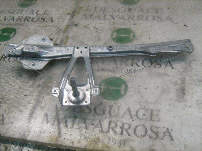 Recambio de elevalunas trasero derecho para renault clio ii fase ii (b/cb0) confort dynamique referencia OEM IAM   