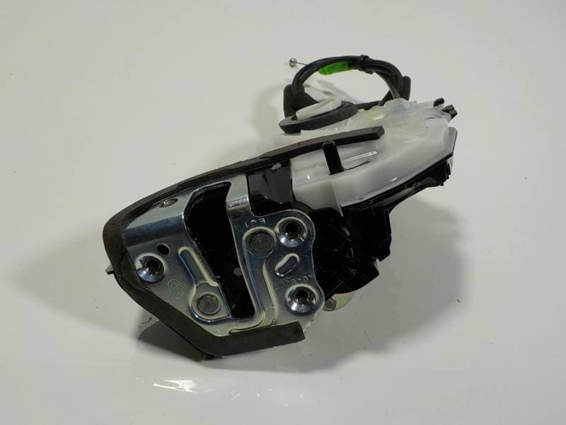 Recambio de cerradura puerta trasera izquierda para toyota rav4 hybrid fwd referencia OEM IAM 6906048060 10601063 