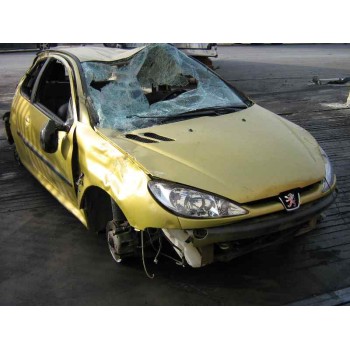 PEUGEOT 206 BERLINA