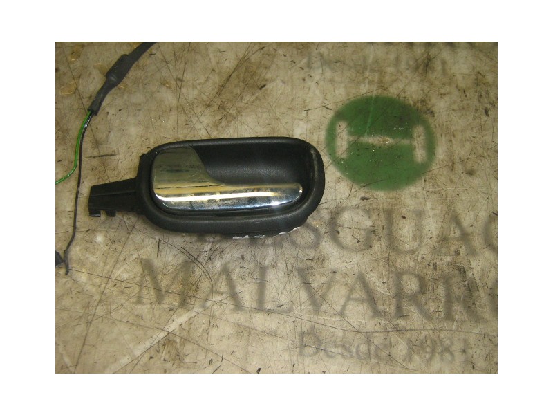 Recambio de maneta interior trasera izquierda para audi a4 berlina (b5) 2.8 referencia OEM IAM 8D083901901C  