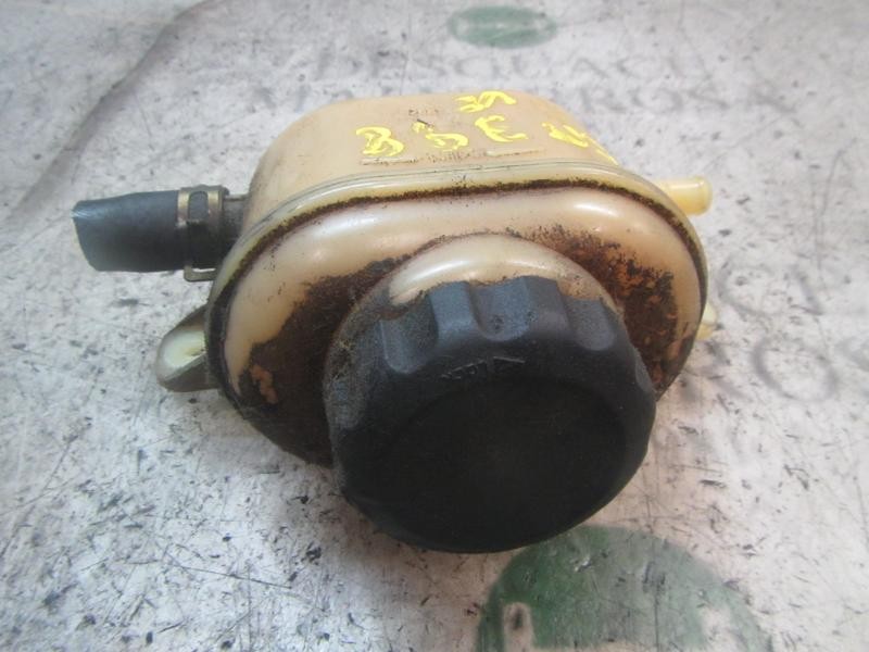 Recambio de deposito servo para chevrolet nubira berlina se referencia OEM IAM 96451797  