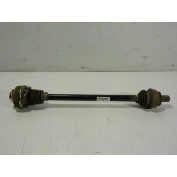 TRANSMISION TRASERA DERECHA 5Q0501204A 5Q0501204A 