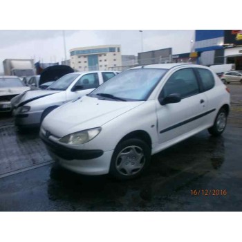 PEUGEOT 206 BERLINA