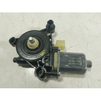 MOTOR ELEVALUNAS DELANTERO DERECHO 8W0959802 8W0959802 