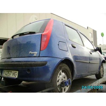 FIAT PUNTO BERLINA (188)