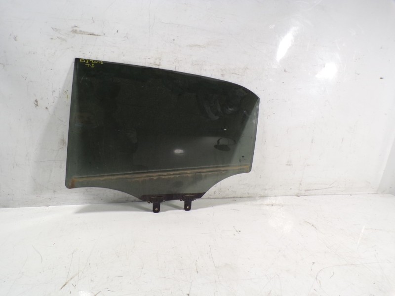 Recambio de cristal puerta trasero izquierdo para hyundai i20 1.0 tgdi cat referencia OEM IAM 83410C8040  