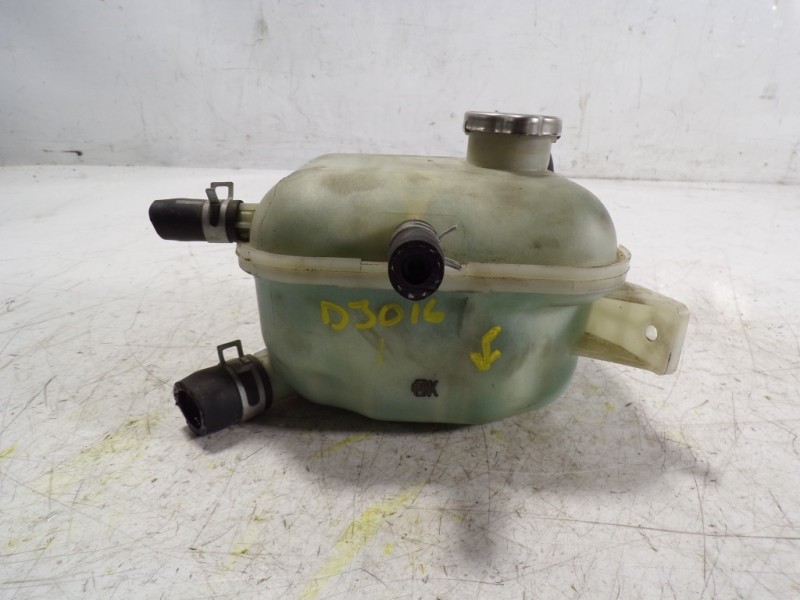 Recambio de deposito expansion para hyundai i20 1.0 tgdi cat referencia OEM IAM 25431C8400  