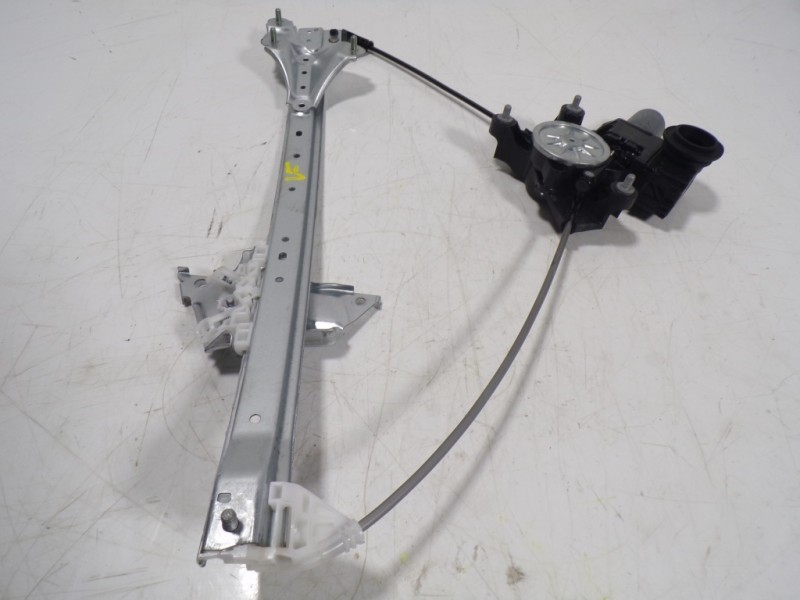 Recambio de elevalunas delantero izquierdo para toyota rav4 hybrid fwd referencia OEM IAM 6980242072 8572042130 