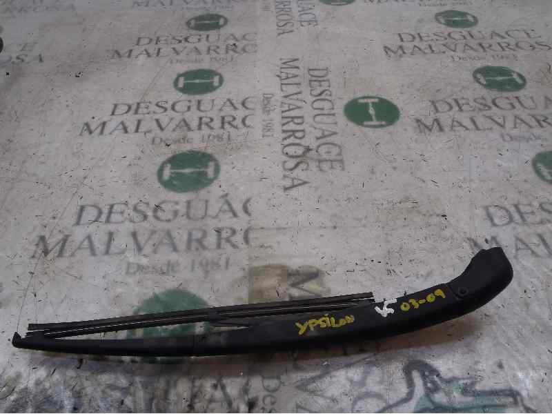 Recambio de brazo limpia trasero para lancia ypsilon (101) 1.3 16v multijet sport momodesign (77kw) referencia OEM IAM   