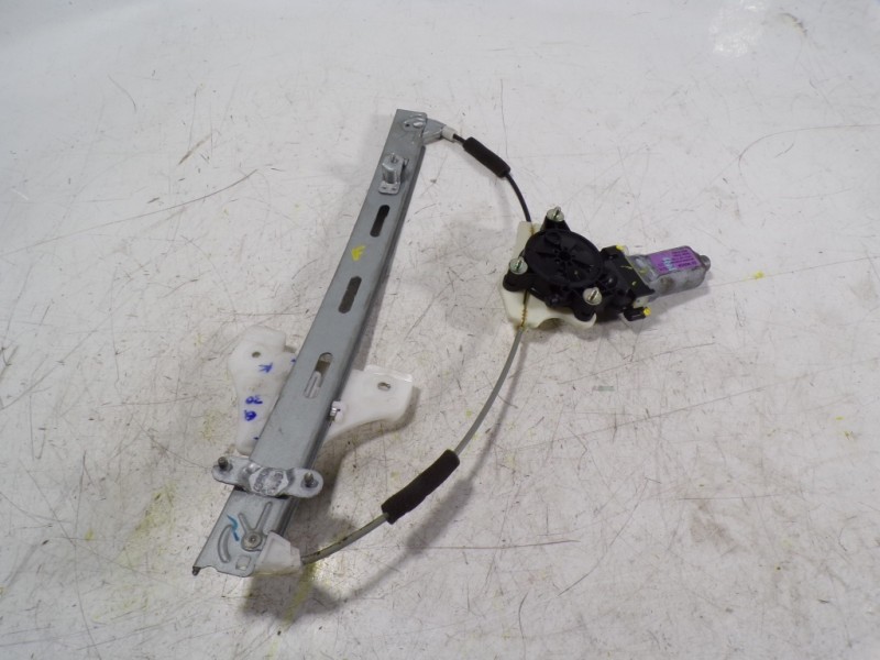 Recambio de elevalunas trasero izquierdo para hyundai i20 1.0 tgdi cat referencia OEM IAM 83403C7010 82450C7000 F00S1W2085