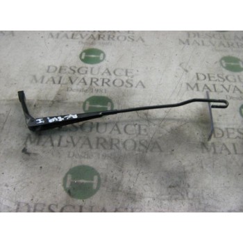 BRAZO LIMPIA DELANTERO DERECHO 