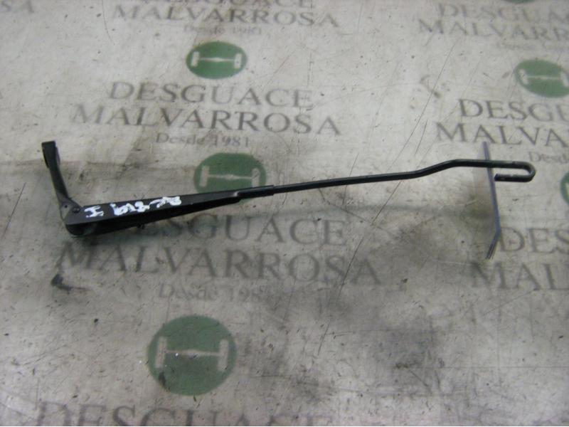 Recambio de brazo limpia delantero derecho para volkswagen passat berlina (3b2) highline referencia OEM IAM   