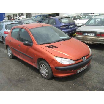 PEUGEOT 206 BERLINA