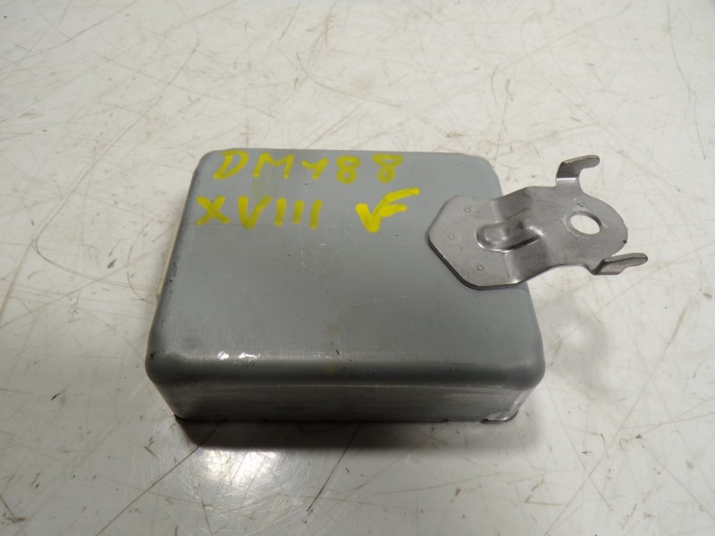 Recambio de modulo electronico para toyota yaris cross 1.5 vvti 16 v 55 kw referencia OEM IAM 8657252180 8657252180 