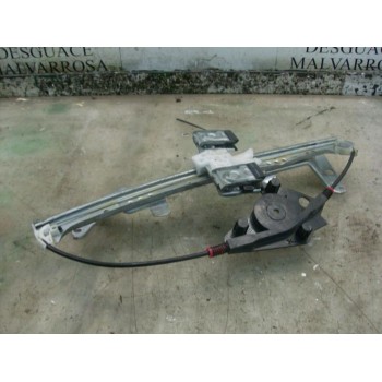 ELEVALUNAS DELANTERO DERECHO 