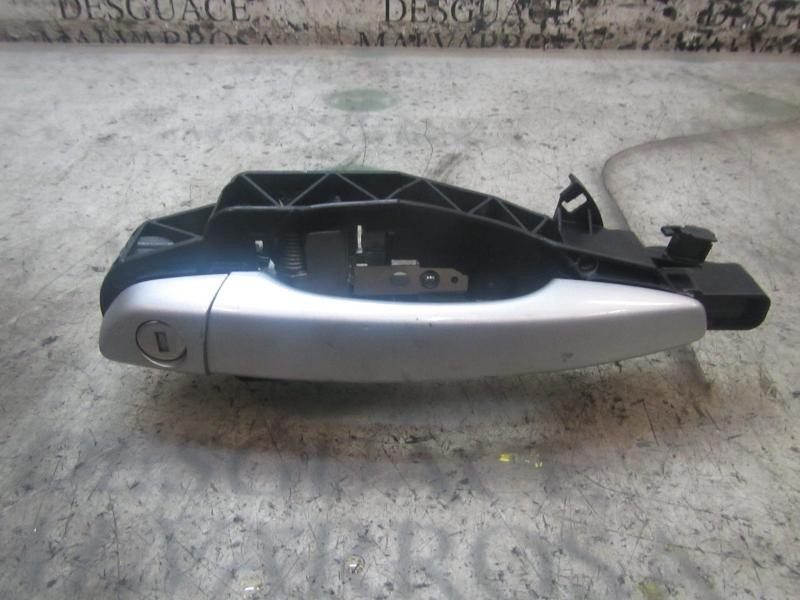 Recambio de maneta exterior delantera izquierda para citroën c4 cactus feel fine referencia OEM IAM 1609240280  