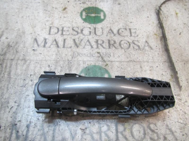 Recambio de maneta exterior delantera derecha para volkswagen polo (6c1) 1.4 tdi referencia OEM IAM 5N0837205MGRU  