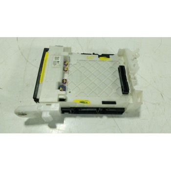 CAJA RELES / FUSIBLES 82730K0020 82730K0020 