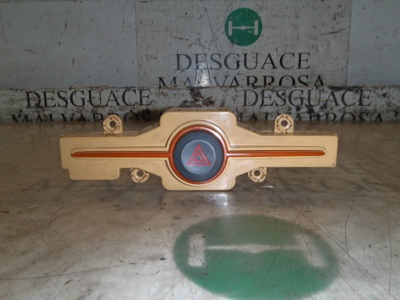 Recambio de warning para kia carens (un) emotion referencia OEM IAM 937901D100WK 937901D0002 