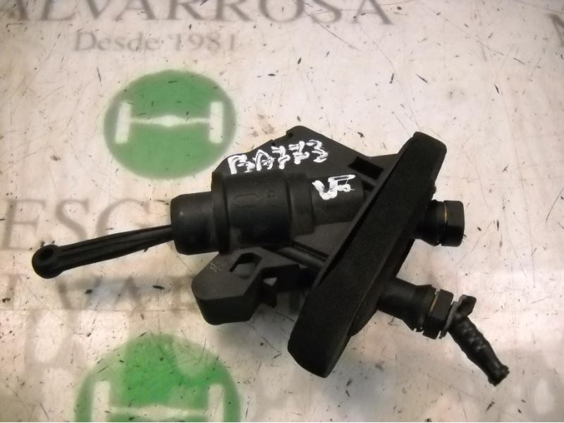 Recambio de bomba embrague para ford fusion (cbk) elegance referencia OEM IAM   