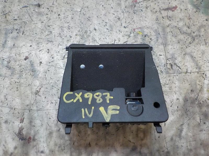 Recambio de modulo electronico para toyota auris hybrid business referencia OEM IAM 8818102031 8818102031 