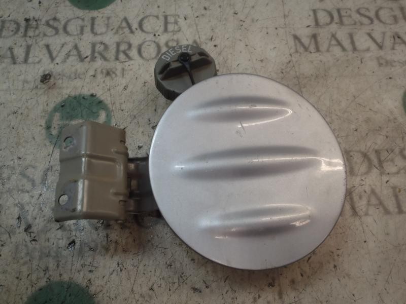 Recambio de tapa combustible para mitsubishi l 200 (ka0/kb0) cabina doble invite 4x4 referencia OEM IAM   