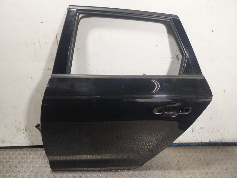 Recambio de puerta trasera izquierda para audi a4 b9 avant (8w5, 8wd) 2.0 tdi referencia OEM IAM 8W9833051E  