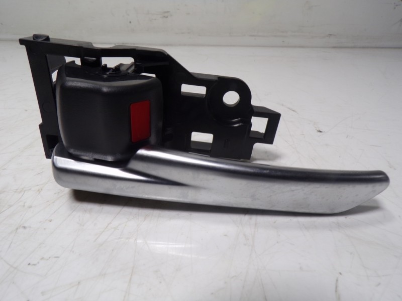 Recambio de maneta interior trasera izquierda para toyota rav4 hybrid fwd referencia OEM IAM 6920633150C0  