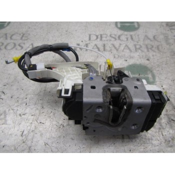 CERRADURA PUERTA DELANTERA DERECHA A9067201735 