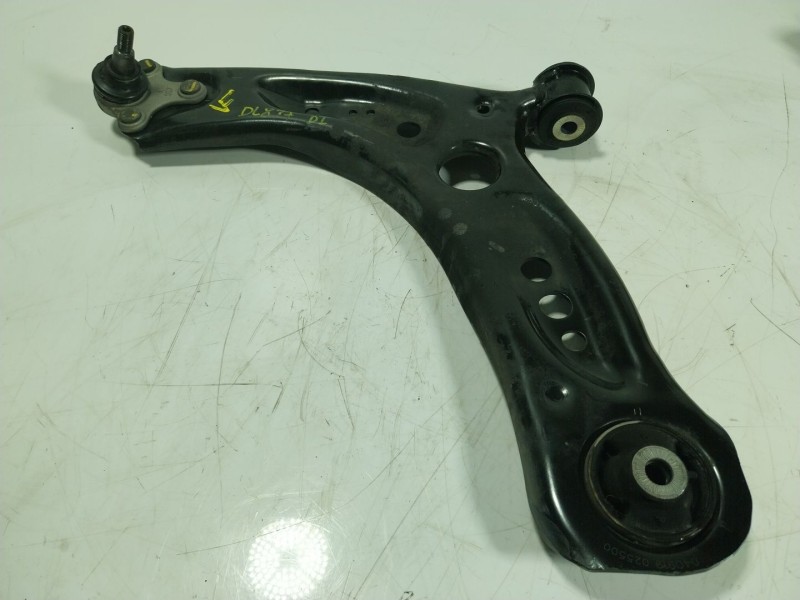 Recambio de brazo suspension inferior delantero izquierdo para skoda octavia lim. (5e3) 2.0 tdi referencia OEM IAM 5Q0407151L  