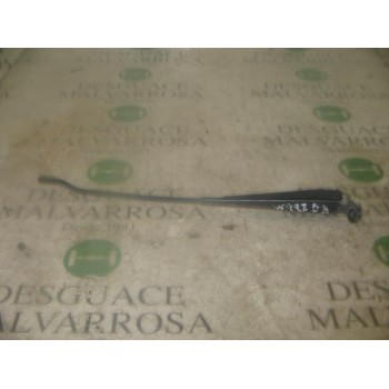 BRAZO LIMPIA DELANTERO DERECHO 