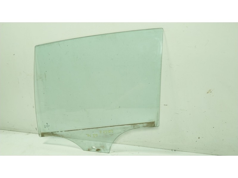 Recambio de cristal puerta trasero izquierdo para bmw 1 (f20) 116 d referencia OEM IAM 51357242557  