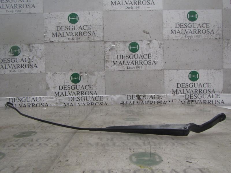 Recambio de brazo limpia delantero derecho para bmw serie 3 berlina (e36) 2.5 turbodiesel cat referencia OEM IAM   