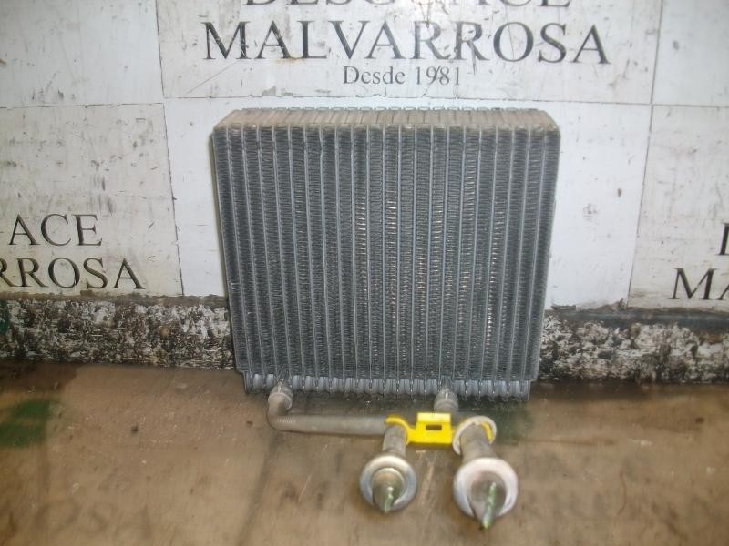 Recambio de evaporador aire acondicionado para ford fiesta (cbk) trend referencia OEM IAM   