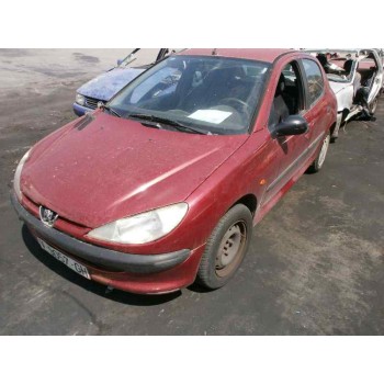 PEUGEOT 206 BERLINA