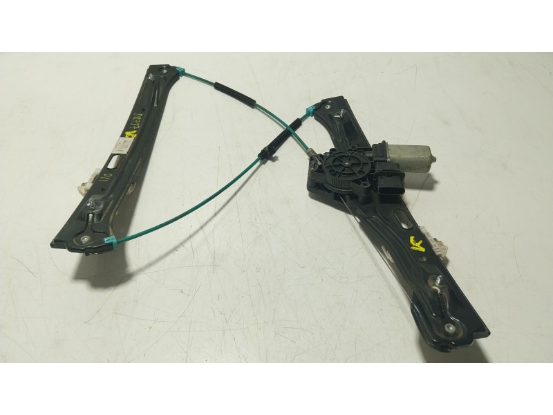 Recambio de elevalunas delantero izquierdo para bmw 1 (f20) 116 d referencia OEM IAM 51337281881 724256106 