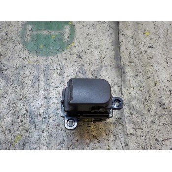 MANDO ELEVALUNAS TRASERO IZQUIERDO 935802K000WK 