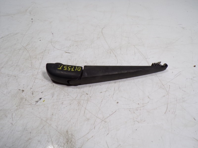 Recambio de brazo limpia trasero para toyota verso 1.6 d-4d cat referencia OEM IAM 8524105090  