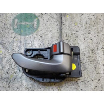 MANETA INTERIOR TRASERA DERECHA 826202K010AMG 