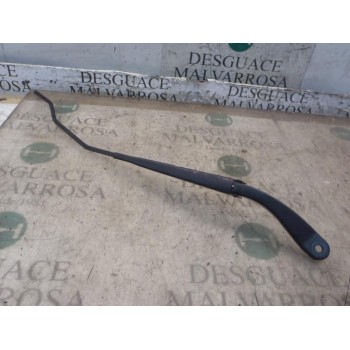 BRAZO LIMPIA DELANTERO DERECHO 