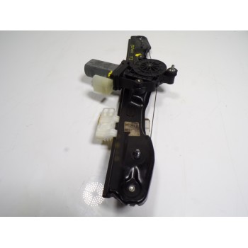 ELEVALUNAS TRASERO IZQUIERDO M13970A00 